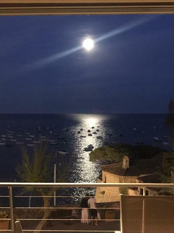 Apartamento Frente Al Mar En La Mejor Ubicacion De Calella Калелья-де-Палафружель Екстер'єр фото