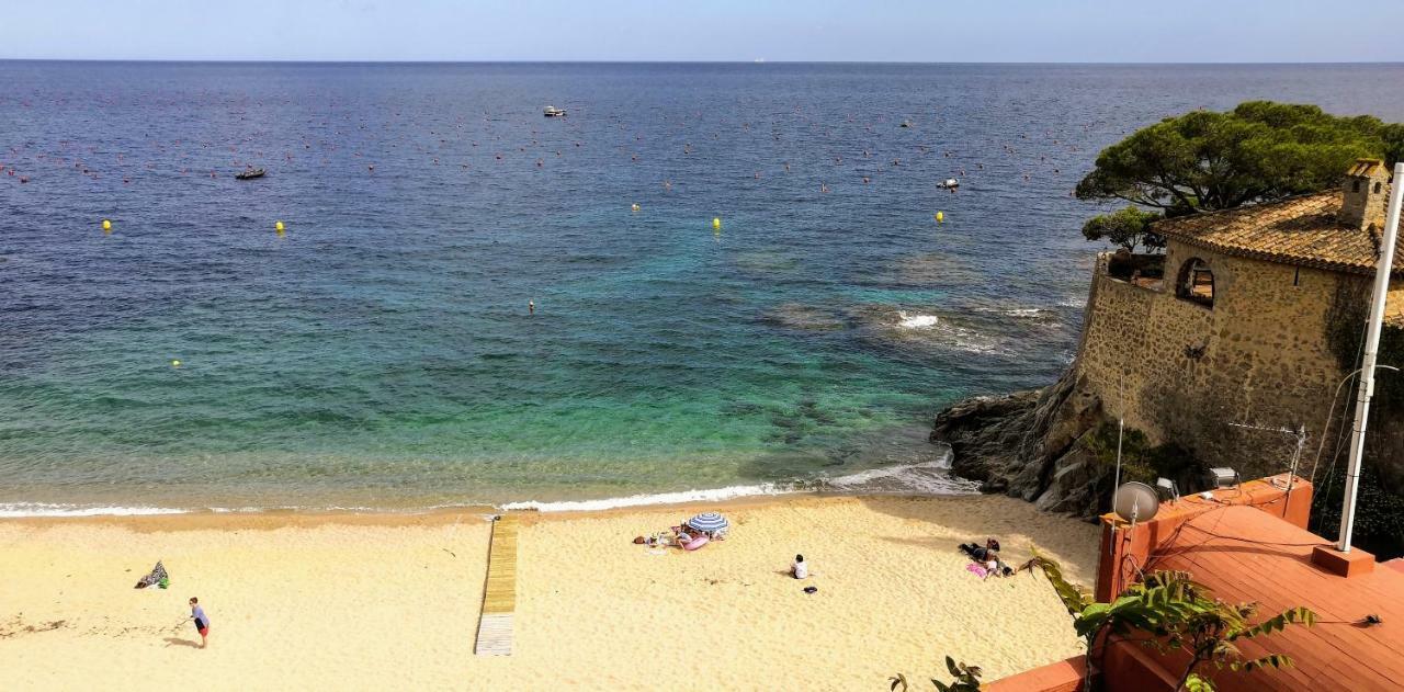 Apartamento Frente Al Mar En La Mejor Ubicacion De Calella Калелья-де-Палафружель Екстер'єр фото